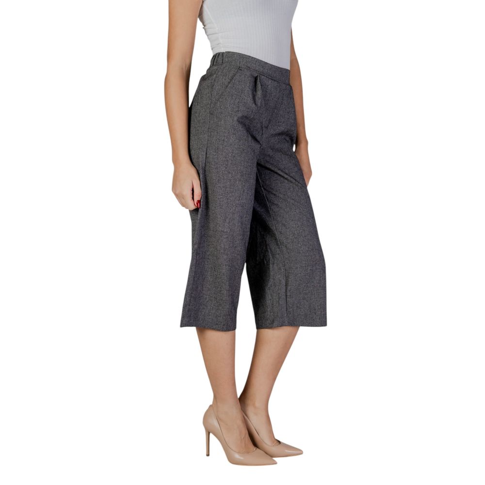 Black And White Polyester Cropped Pants