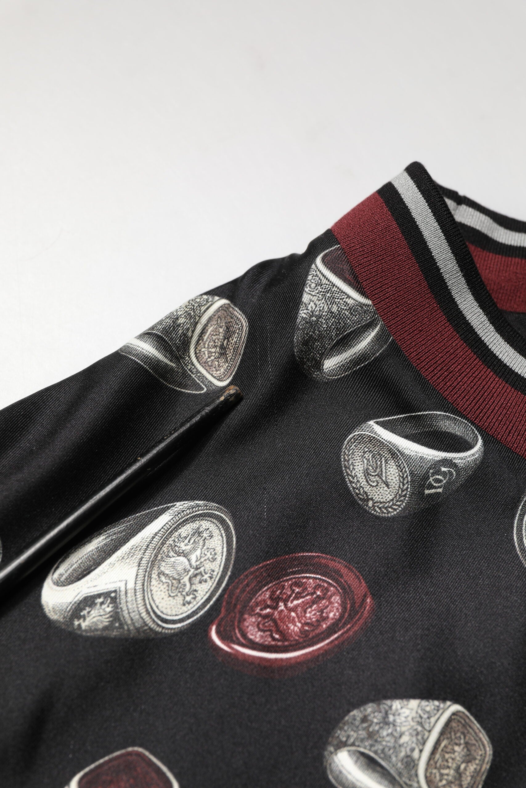 Black Ring Print CrewNeck Sweatshirt  Sweater