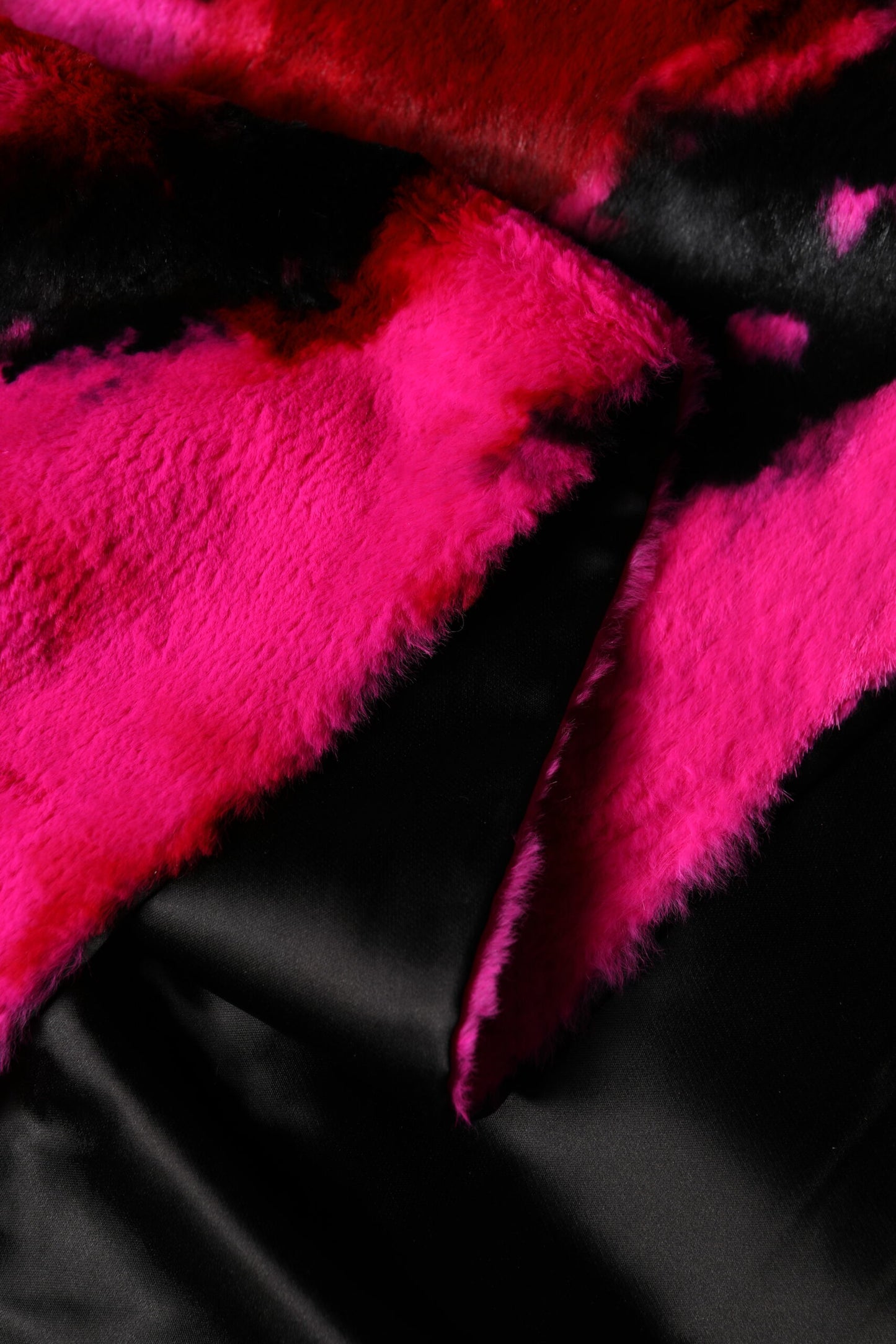 Pink Black Faux Fur Neck Wrap Fringes 200cm x 59cm Scarf