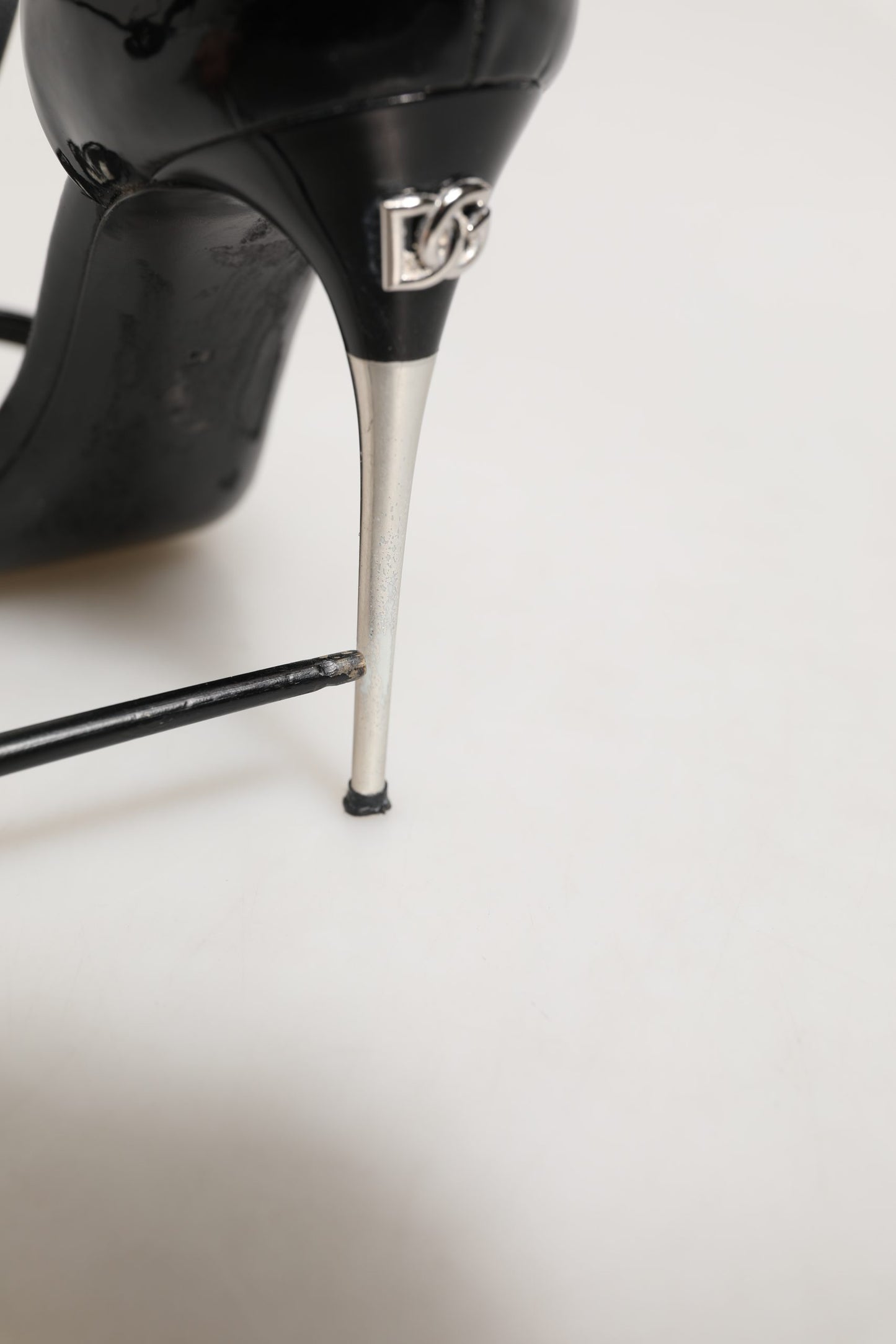 Black Leather T-strap Heels Sandals Shoes
