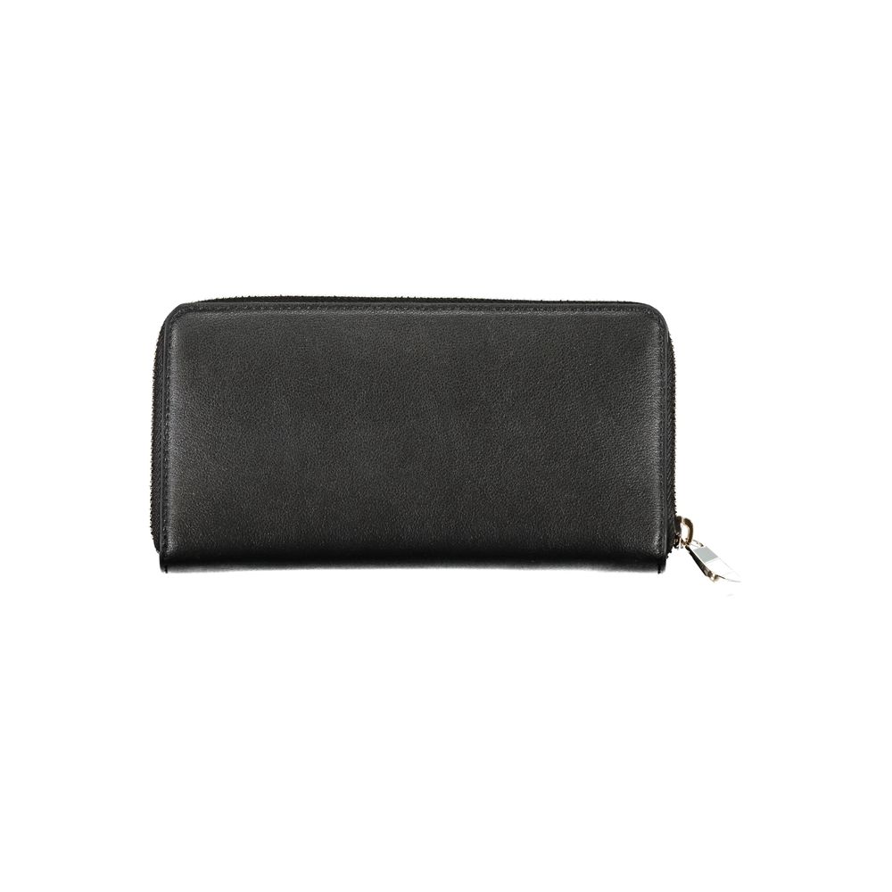 Sleek Polyester Blend Zip Wallet