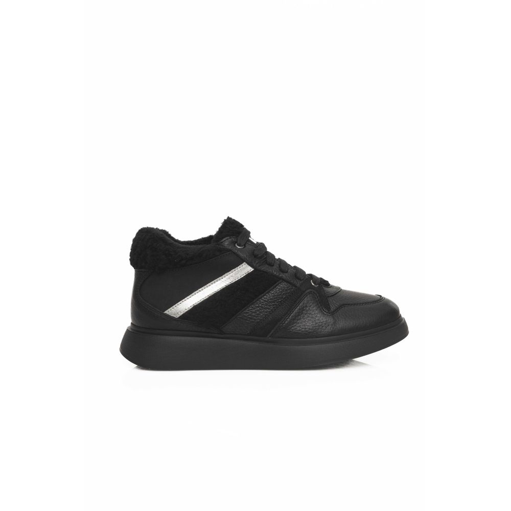 Black Leather Women Sneaker