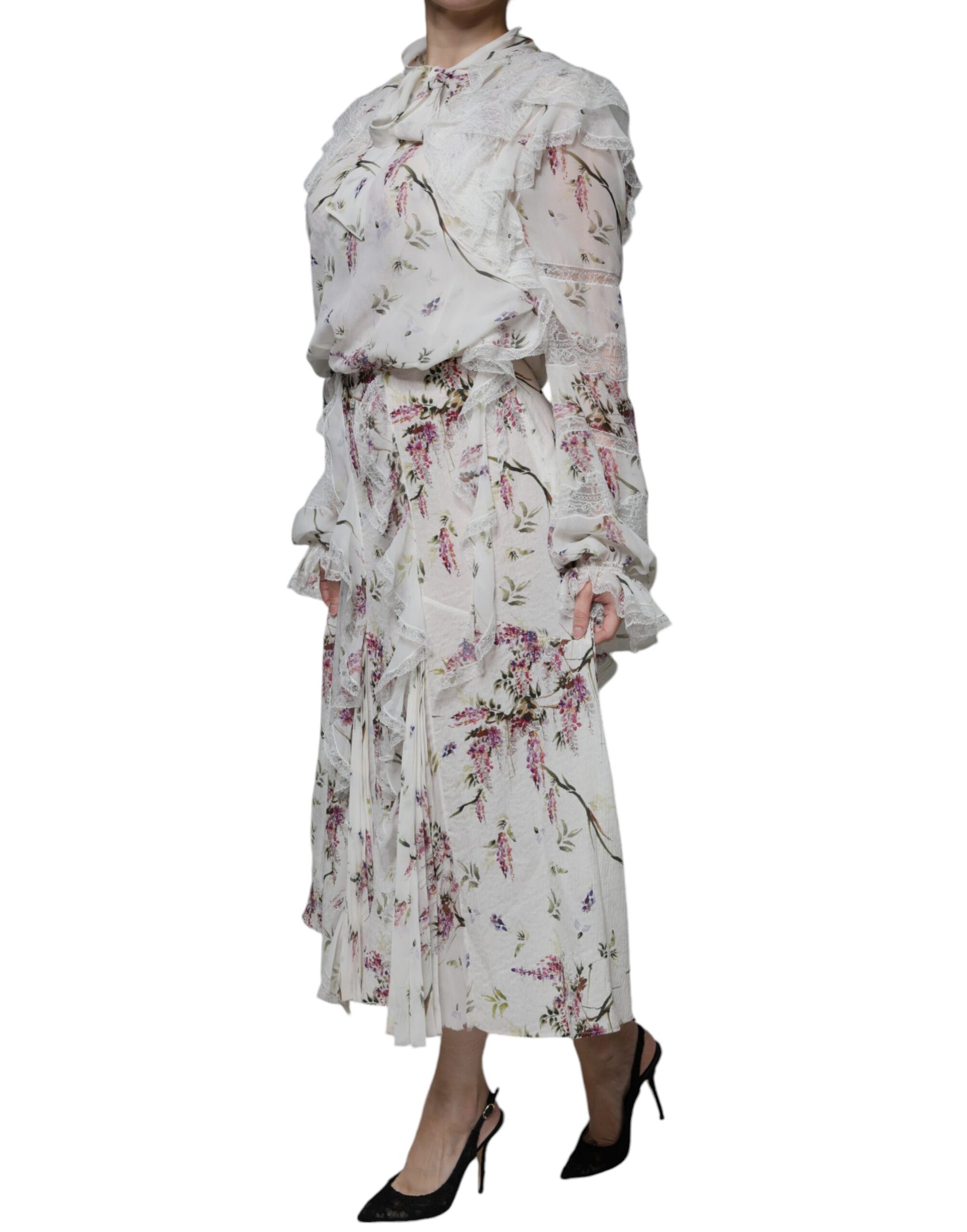 White Floral Ruffles Lace Long Sleeves Maxi Dress