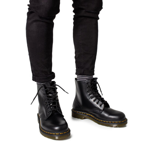 Black Leather Boot