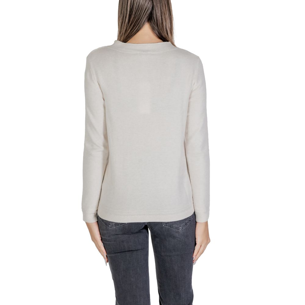 Cream Polyester Sweater