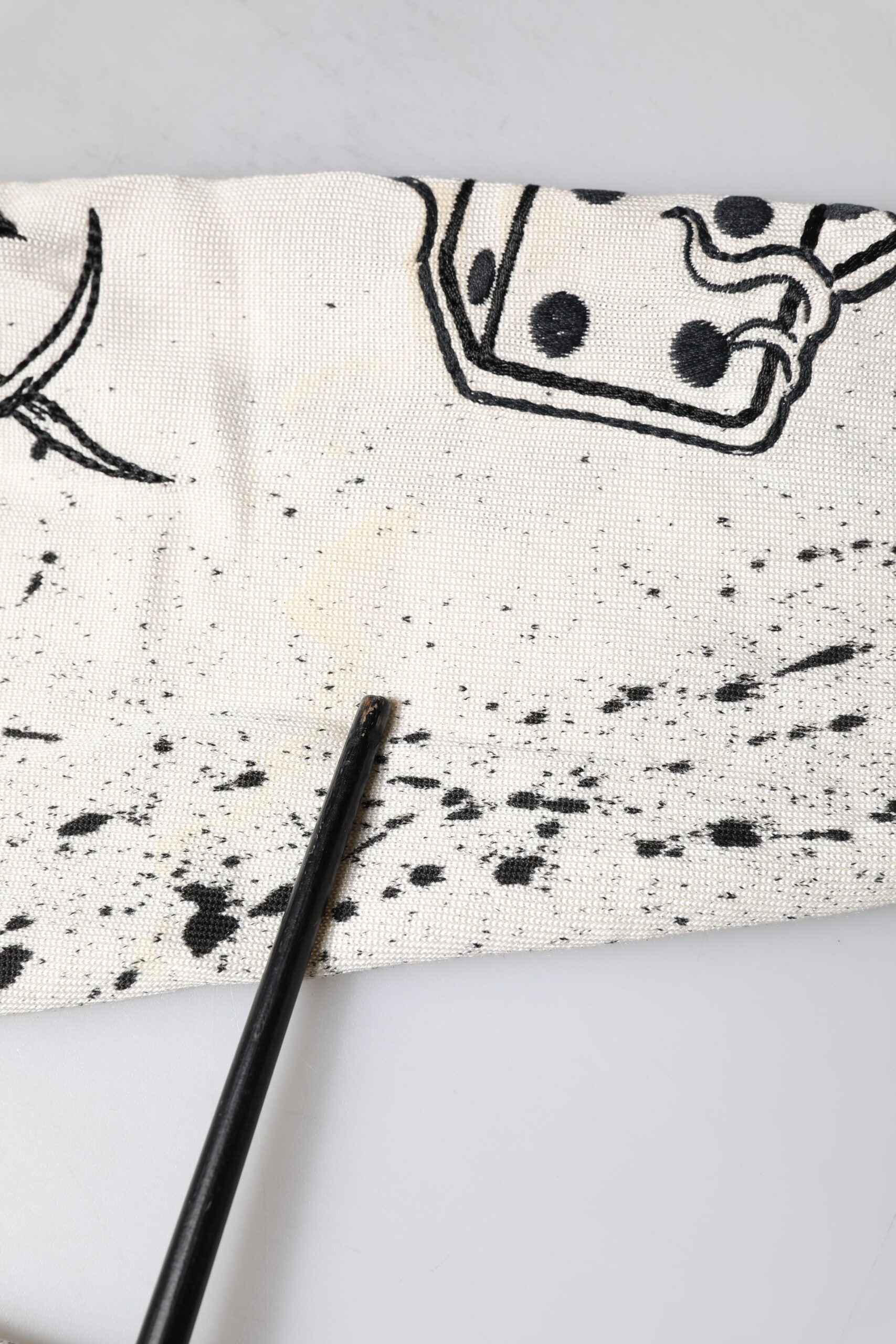 White Logo Angel Print Women Pullover Sweater