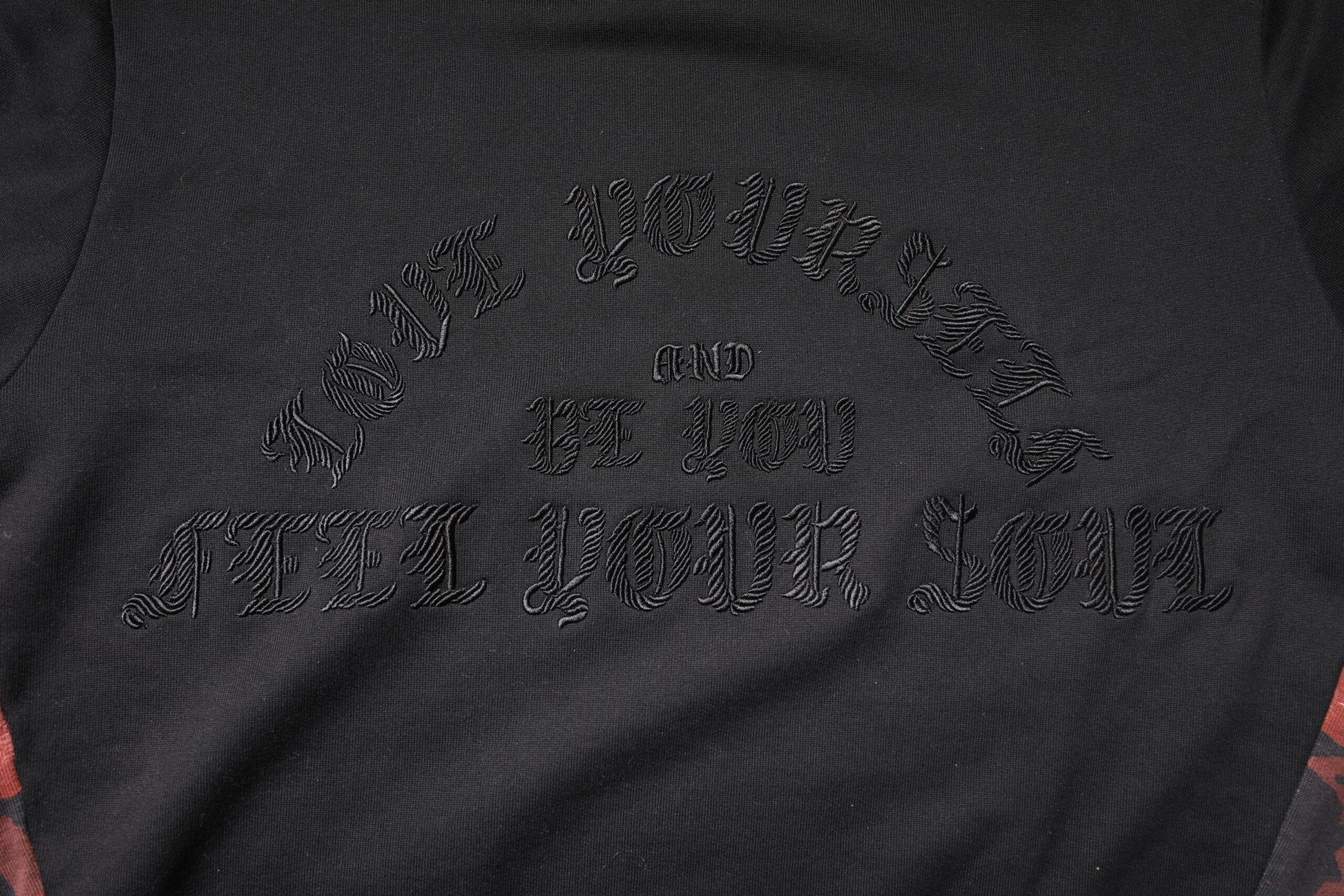 Black Embroidered Crew Neck Pullover Sweater