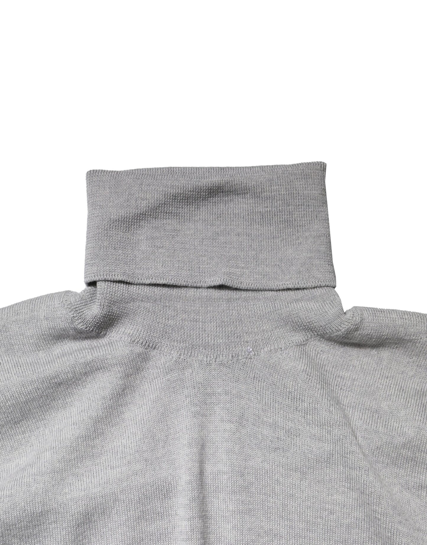 Gray Long Sleeve Turtleneck Pullover Sweater
