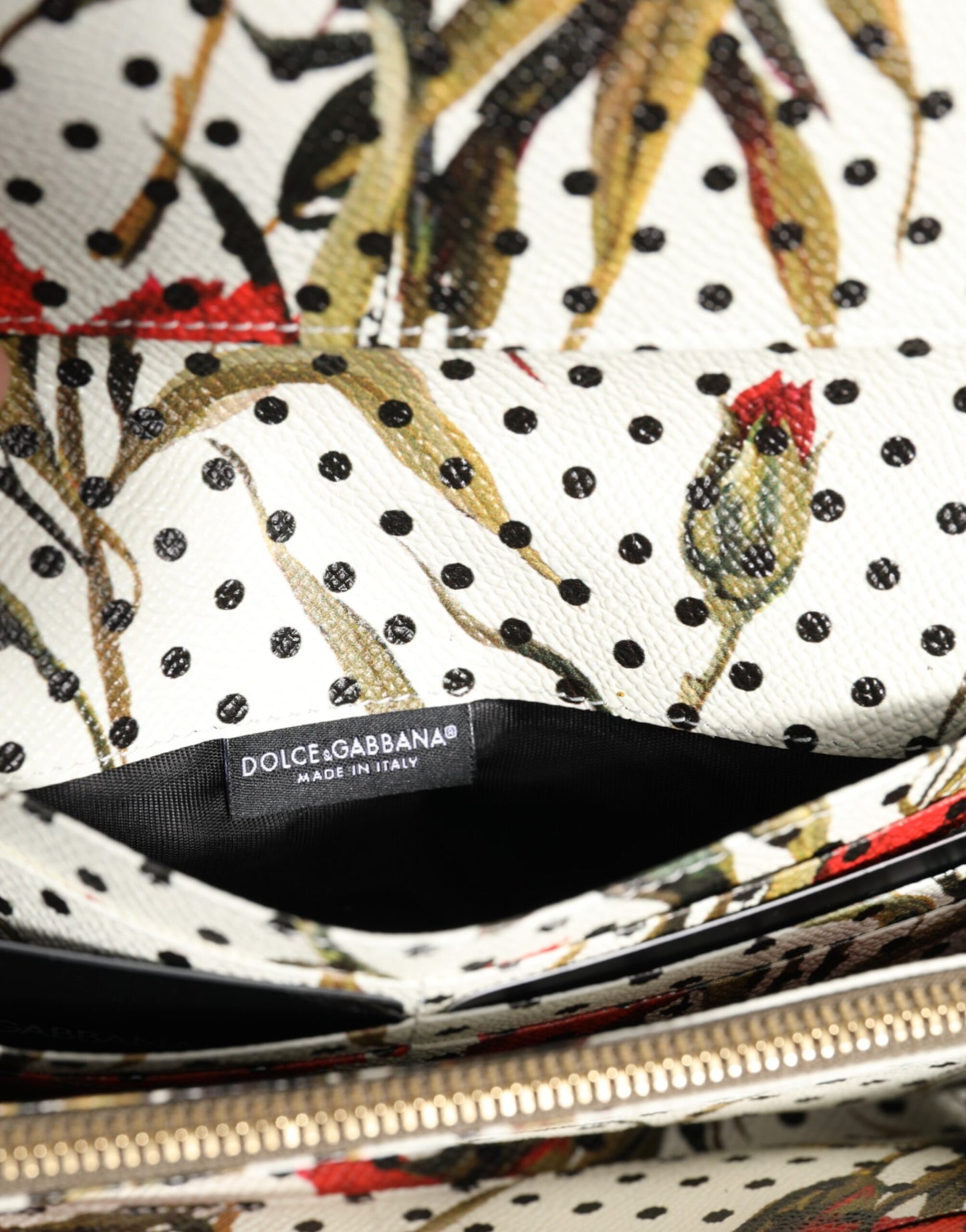 Black Leather Trifold Logo Plaque Card Holder Wallet