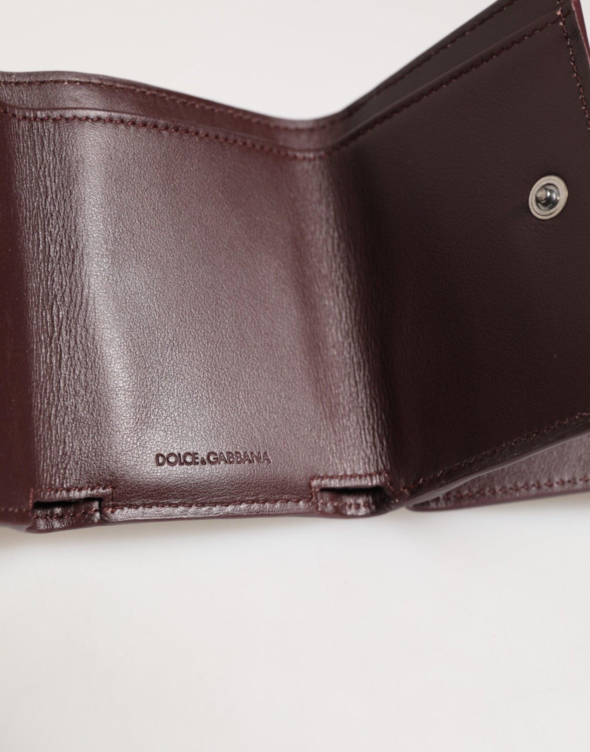 Leather Embossed Logo Trifold Men Card Holder Dark Brown