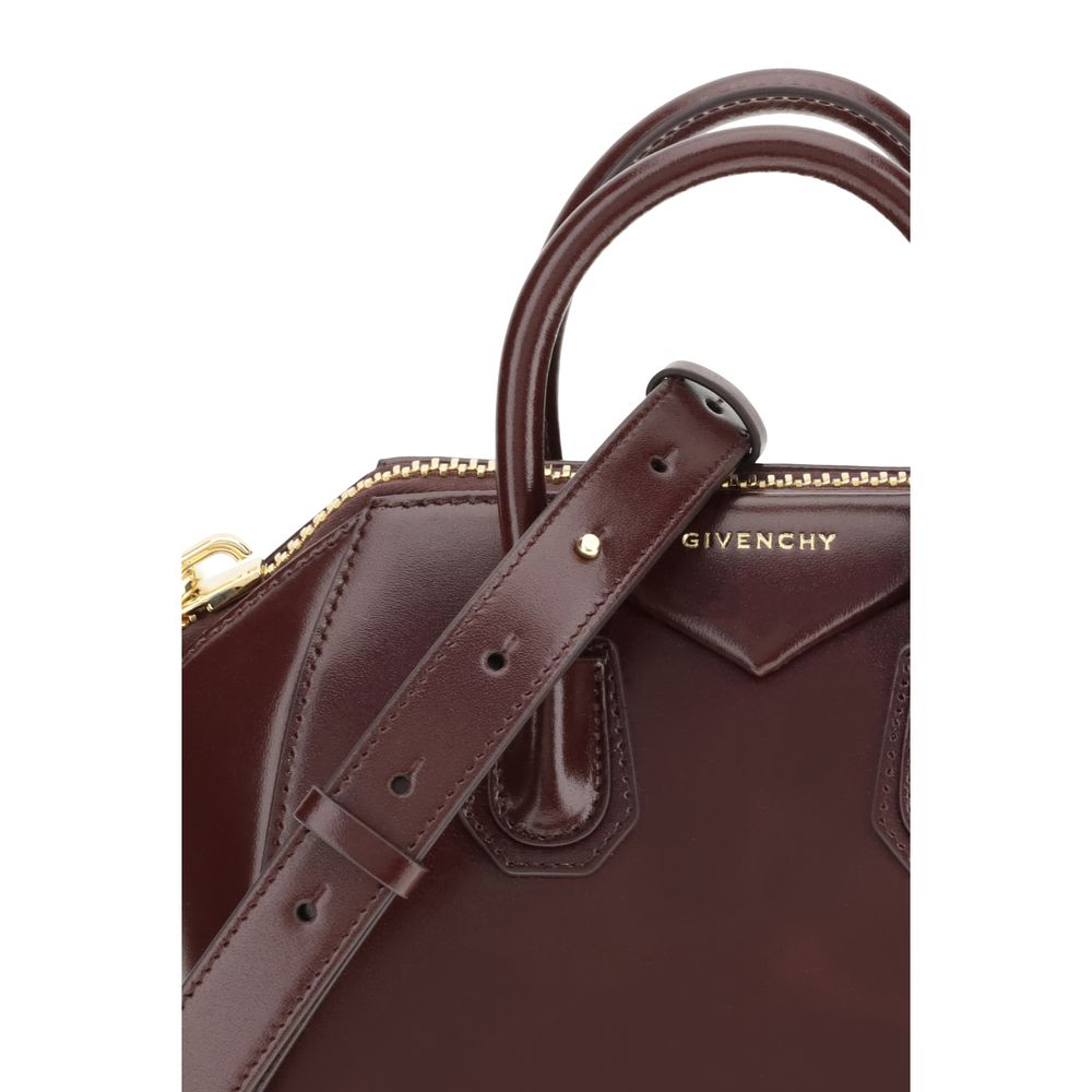 Antigona mini Handbag