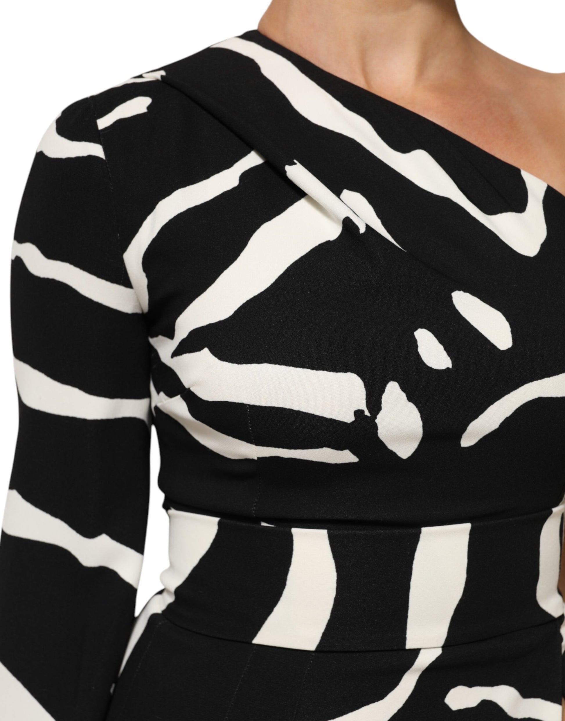 Black White One Shoulder High Slit Mini Dress