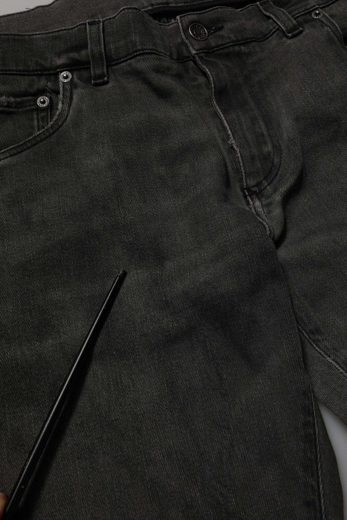 Dark Gray Cotton Skinny Men Denim Jeans